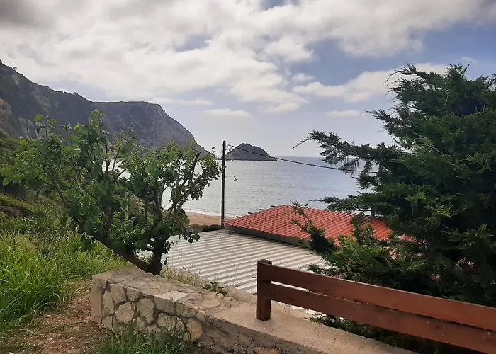 Petani Beachside Apartman Vóvikesz