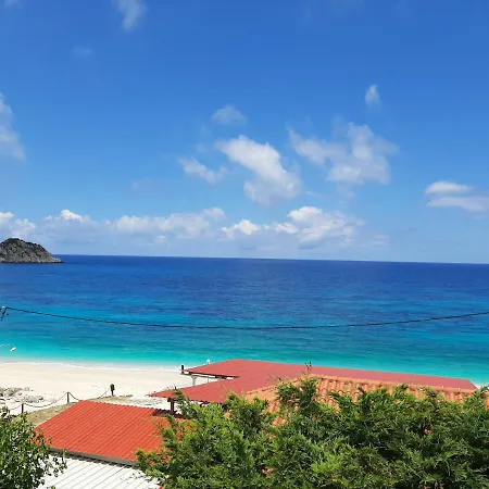 Petani Beachside Apartmán Vóvikes