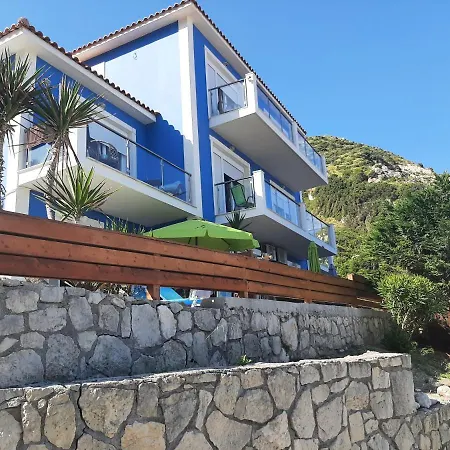 Petani Beachside Βόβυκες