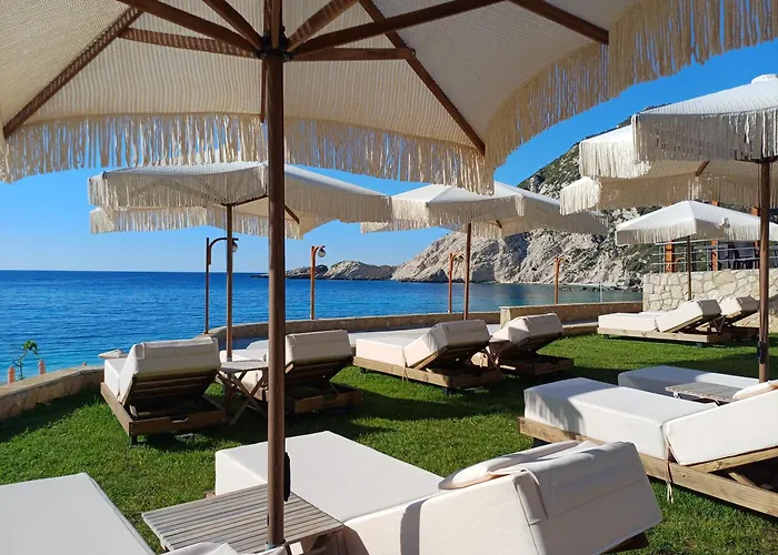 Апартаменты Petani Beachside *