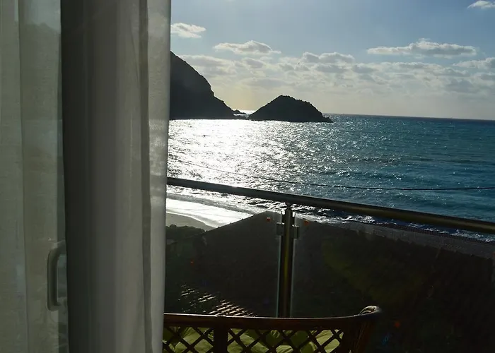 Апартаменты Petani Beachside Вовикес