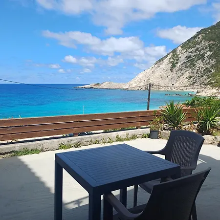 Petani Beachside Apartament